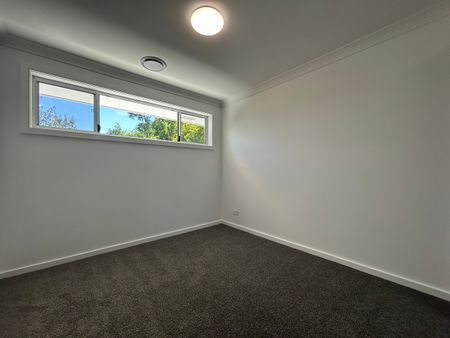 21 Garforth Glade Marsden Park - Photo 2