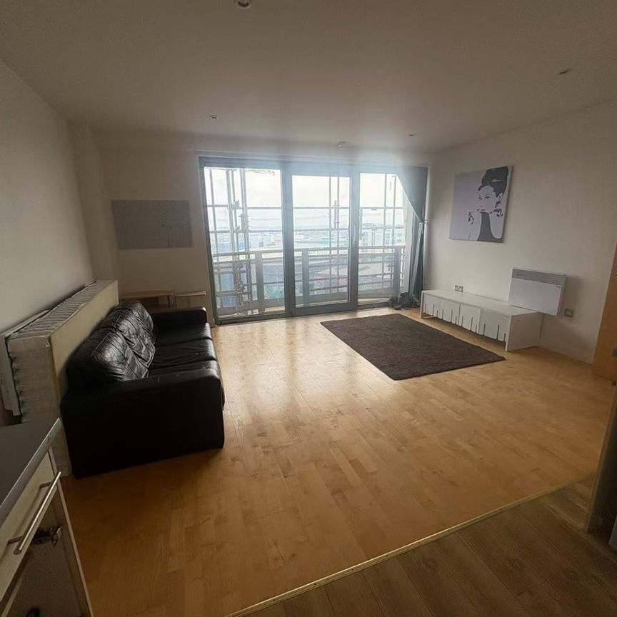 2 Bed Flat, Cranbrook House, NG1 - Photo 1