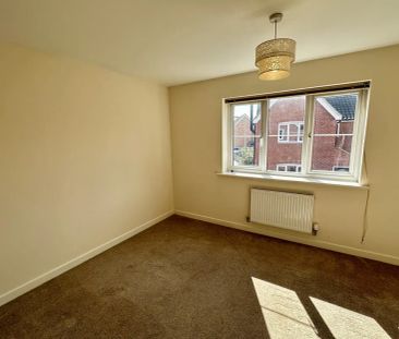 Friesian Close, Beck Row, BURY ST. EDMUNDS - Photo 6