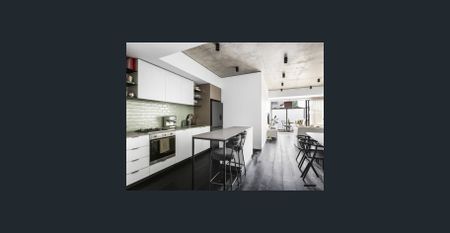 Modern 2-Bedroom Apartment in Prime Hawthorn Location - Photo 3