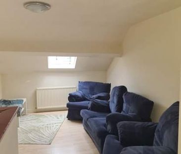 1 bedroom property to rent in Bacup - Photo 6