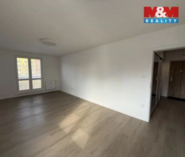 Pronájem bytu 2+1, 56 m - Photo 1