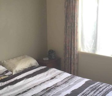 Recently Renovated & Furnished in Central Albany - Photo 1