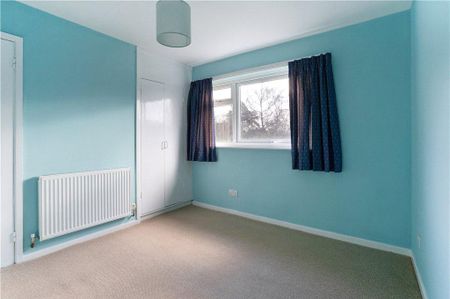 4 bedroom property to rent - Photo 2