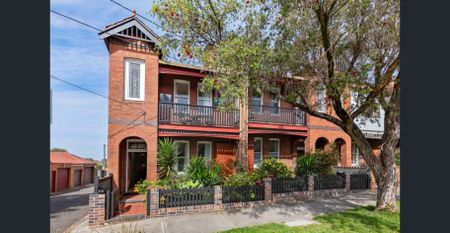 Renovated Grand Terrace in the Perfect Location - Photo 3