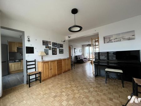 T5 avec Ascenseur - REIMS - Photo 3