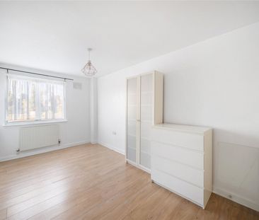 Norwood Road, London, SE27 ground floor flat to rent - Photo 2