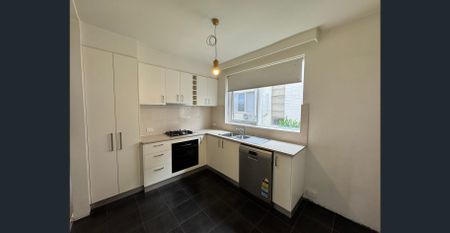 Sunny Style In Lifestyle Pocket - Photo 2