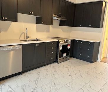 For Lease - 2906 Whites Road, Pickering, Ontario - Photo 3