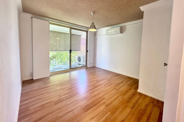 19/172 Brunker Road, Adamstown - Photo 1