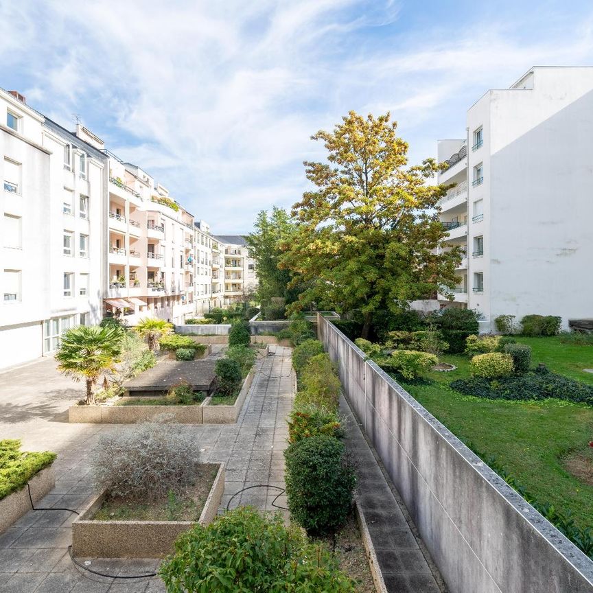 Location Appartement 1 pièce 25m² NANTES 44100 - Photo 2