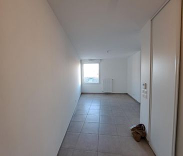 Location Appartement 1 pièce 28m² THONON LES BAINS 74200 - Photo 2