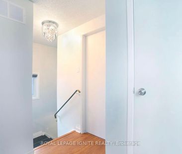 Detached Home For Lease | E8135670 - Photo 5