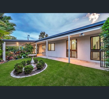 11 Pomona Avenue, Mooroobool, Qld 4870 - Photo 3