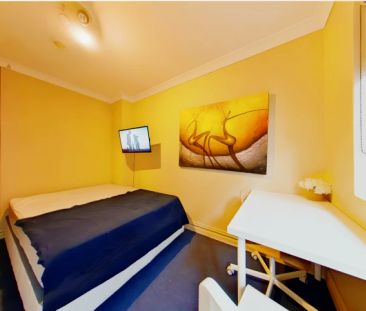 83A Regent Street Redfern, Sydney - Photo 3