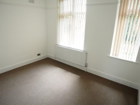 2 bedroom maisonette to rent - Photo 1
