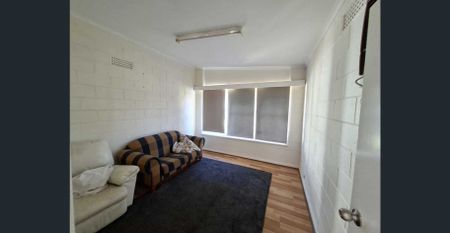 Cozy Granny Flat in Tranmere – Comfort, Convenience & Calm! 🏠 - Photo 5