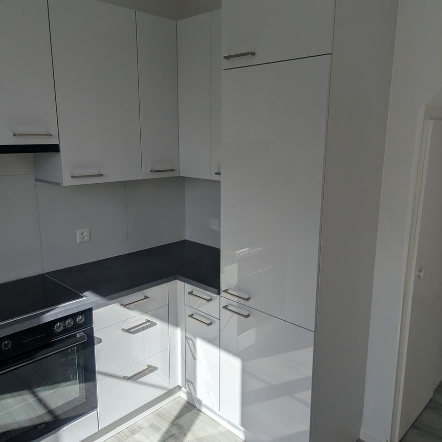 Appartement 4.5 Delémont, rénové - Photo 1