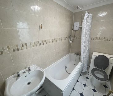 Camborne, Camborne, TR14 - Photo 5