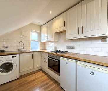 Pembroke Road, Bournemouth, Dorset, BH4 - Photo 2