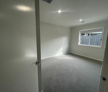 Brand New Family Home - Photo 3