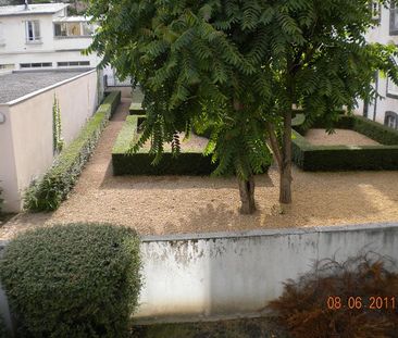 Location Appartement 1 pièce 31m² CHAMALIERES 63400 - Photo 6