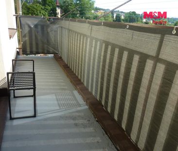 Pronájem bytu 2+1 80 m², Husovo náměstí 624, Náchod - Photo 2