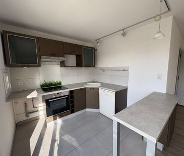 Location Appartement 4 pièces 57m² ST MARTIN D HERES 38400 - Photo 3