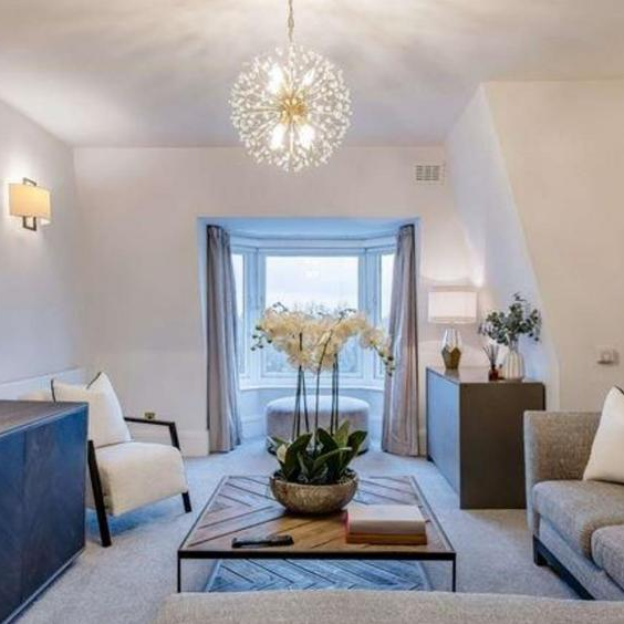 5 bedroom flat to rent - Photo 1