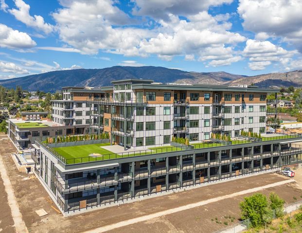 Lakeview Village WK 2 bed, 2 bath - Photo 1