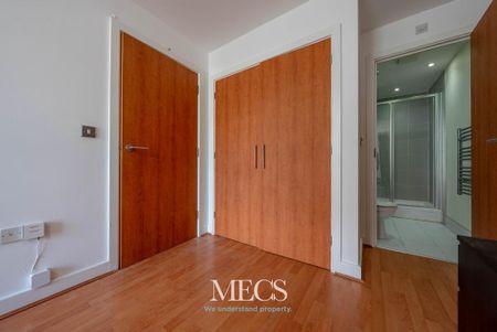 2 bedroom flat to rent - Photo 4