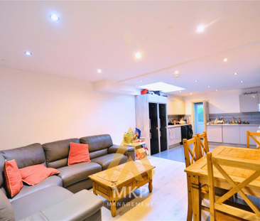 7 bedroom terraced house to rent - Photo 1