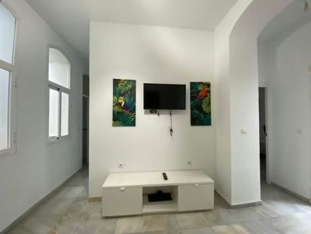 Calle San Luis, Sevilla, Andalusia 41003 - Photo 3