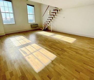 3 bedroom flat to rent - Photo 1