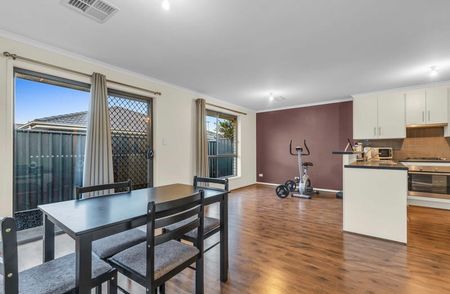 9 Langhorne Street, Andrews Farm SA 5114 - House For Rent - $550 | Domain - Photo 5