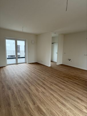 3-Zimmer Wohnung mit zwei Dachterrassen am Oldenburger Fliegerhorst ! - Photo 1