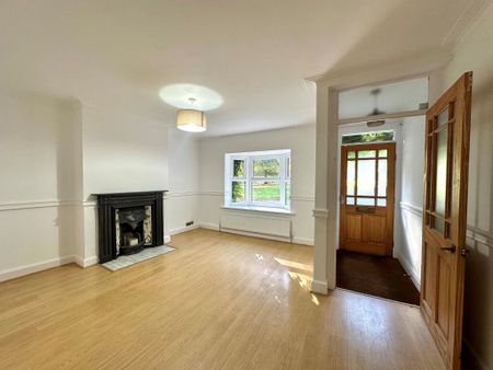 4 bedroom terraced house to rent - Photo 3