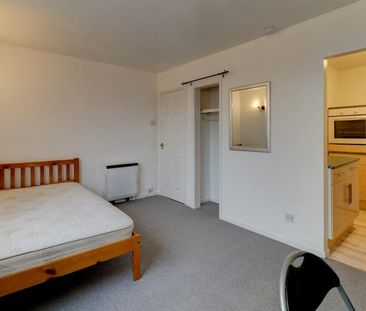 1 BED Studio flat To rent - Photo 4