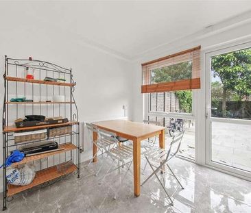 Chambord Street, Shoreditch, E2 - Photo 1