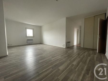 Location Appartement 3 pièces 80m² ORTHEZ 64300 - Photo 2