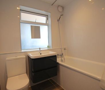 2 bedroom detached bungalow to rent - Photo 6