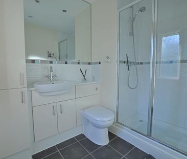 2 bedroom ground floor flat to rent - Photo 6