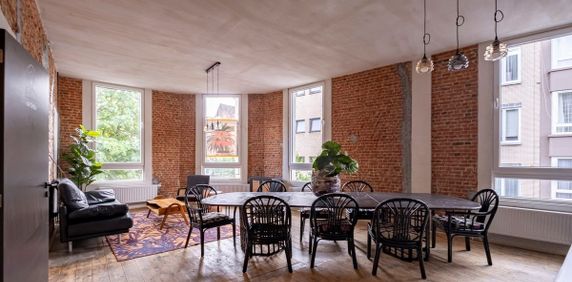 Appartement te huur in Antwerpen voor € 585 met 1 slaapkamer - Photo 2