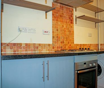 1 bedroom apartment to rent - Photo 4