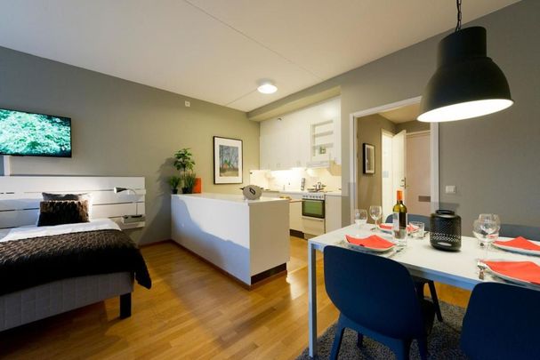 Måsholmstorget, Skärholmen - Photo 1