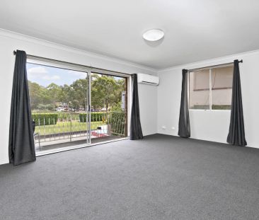 One Bedroom Unit with Grand Views of Parramatta Park - Photo 2