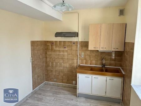 Location Appartement 2 pièces 40m² VILLEFRANCHE SUR SAONE 69400 - Photo 2