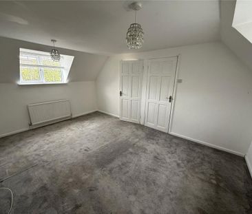 5 bedroom detached house to rent - Photo 3