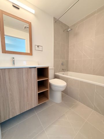 For Lease - 1037 The Queensway N/A Unit# 815, Toronto, Ontario - Photo 3