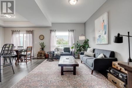 19 TOLMAN STREET - Photo 2